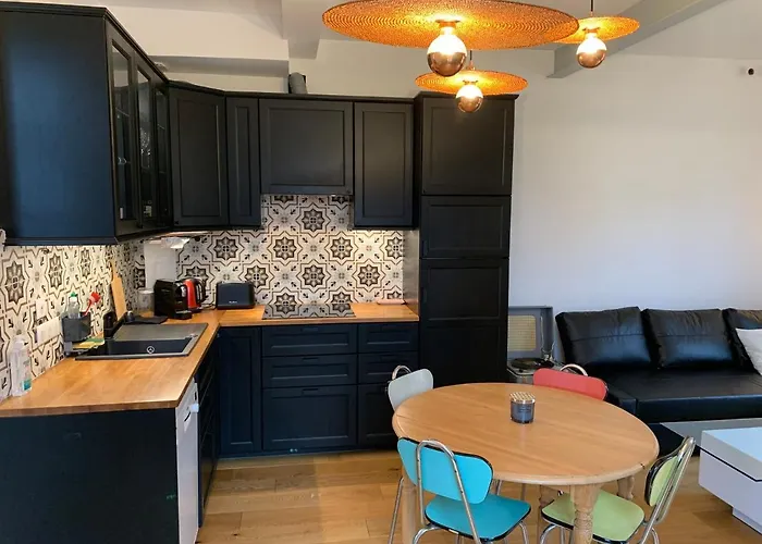 Maisonnette Du Coteau Ouest - Jardin Et Terrasse - * Эперне